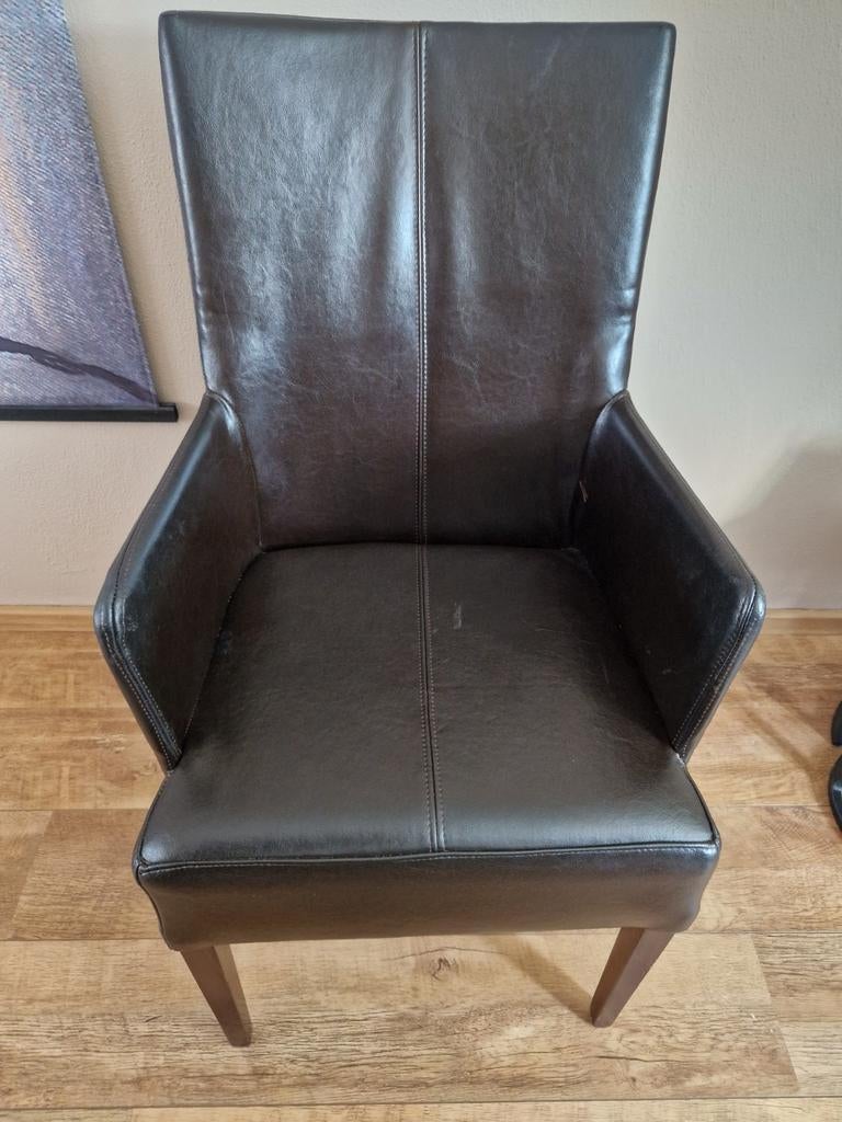 Mooie leren stoelen 4 stuks van Maverus Giessen, Huis en Inrichting, Stoelen, Ophalen, Bruin, Leer, Zo goed als nieuw