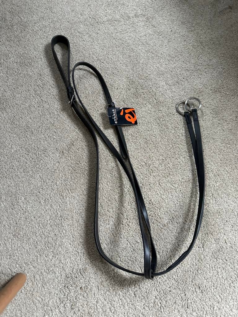 Leren zwarte martingaal - nieuw full, Dieren en Toebehoren, Paarden en Pony's | Hoofdstellen en Tuigage, Ophalen of Verzenden