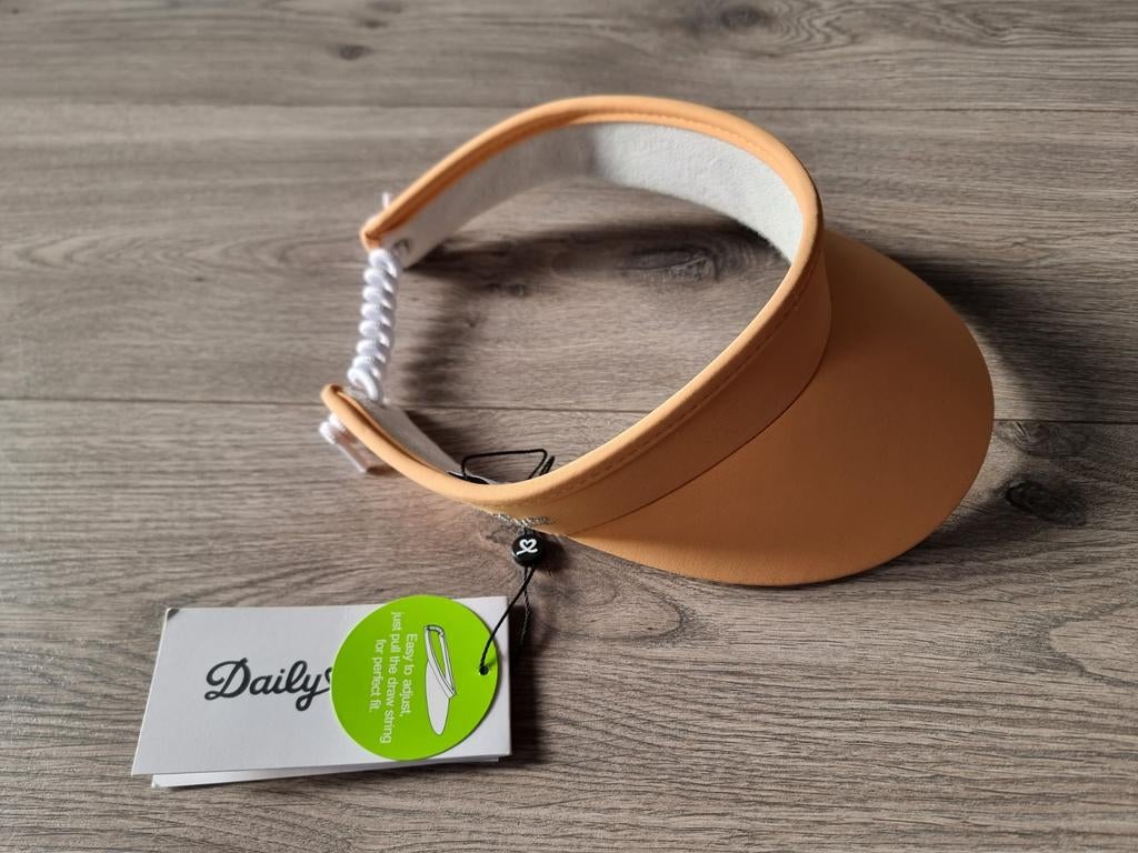 Oranje zonneklep Daily Sports, Nieuw (TBZ), Ophalen of Verzenden, Nieuw, One size fits all