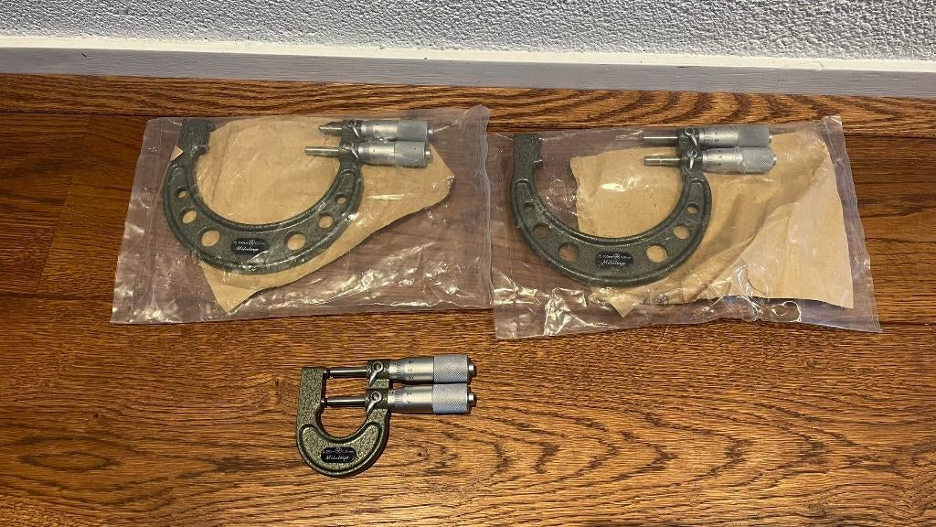 Mitutoyo twee spindels micrometer schroefmaat 0-25 75-100mm, -, Ophalen of Verzenden, Zo goed als nieuw, Mitutoyo