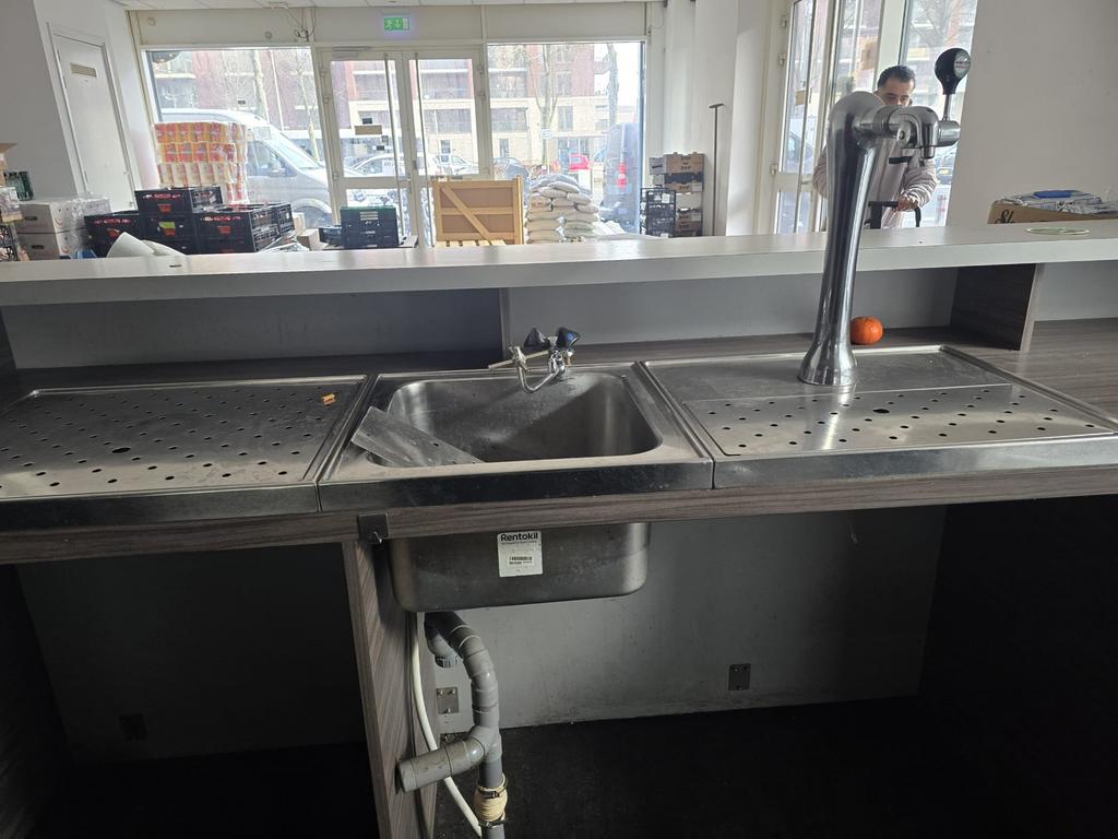 Complete bar & vitrine in amsterdam, Ophalen, Zo goed als nieuw