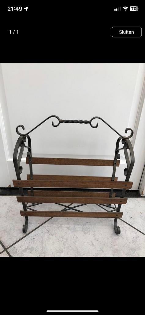 Vintage krantenbak, Ophalen of Verzenden, Zo goed als nieuw