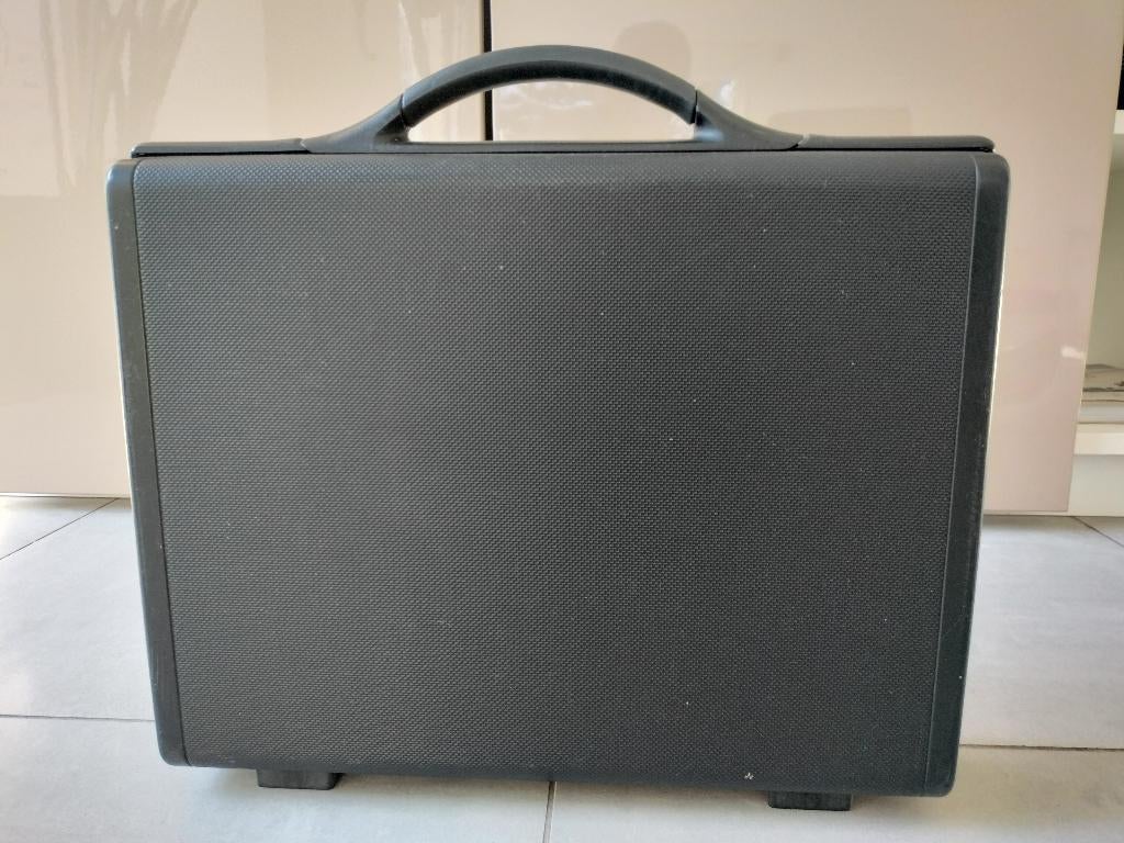 Klassieke Samsonite aktentas / koffer, Sieraden, Tassen en Uiterlijk, Koffers, Ophalen, Hard kunststof, Slot, Minder dan 50 cm
