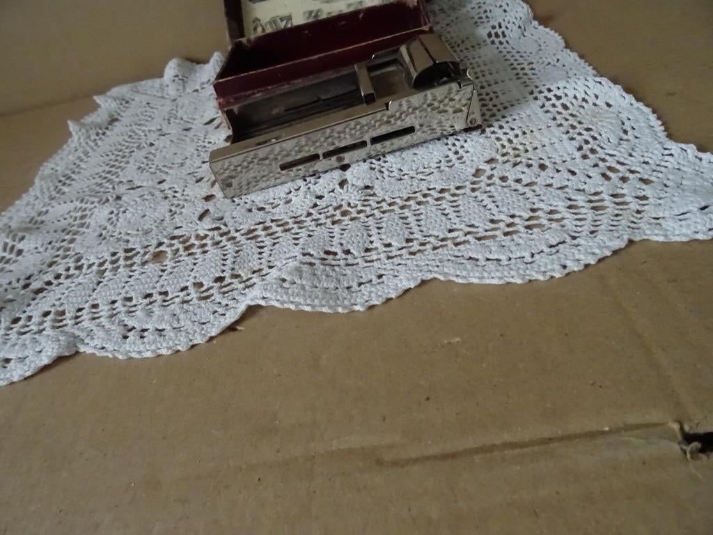 Curiosa vintage Allegro scheermes slijper voor barber 1950, Antiek en Kunst, Ophalen of Verzenden