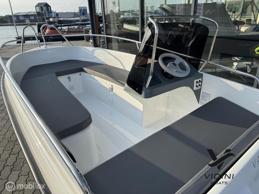Nieuwe Valory V440 open met Tohatsu 9.8, Nieuw, Polyester, Benzine, 3 tot 6 meter