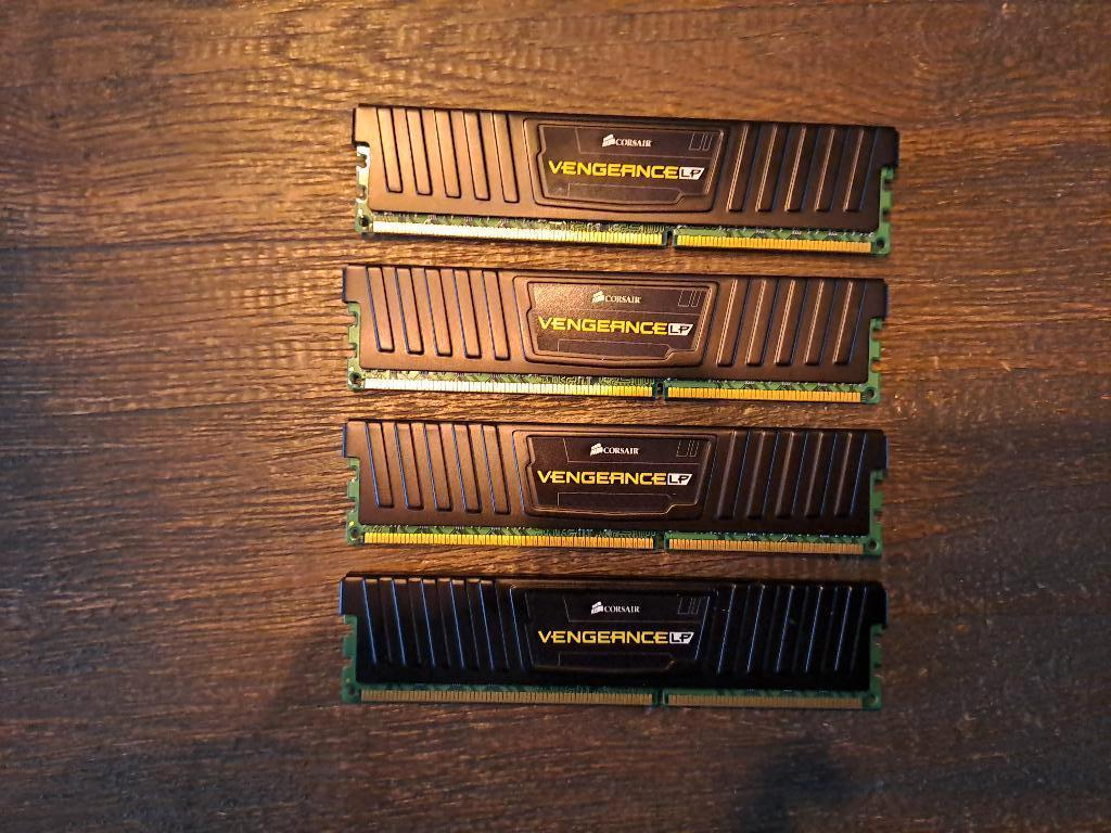 geheugen ddr3 4 x 4 GB 1600 mhz Corsair, Computers en Software, Gebruikt, DDR3, Ophalen of Verzenden, Desktop