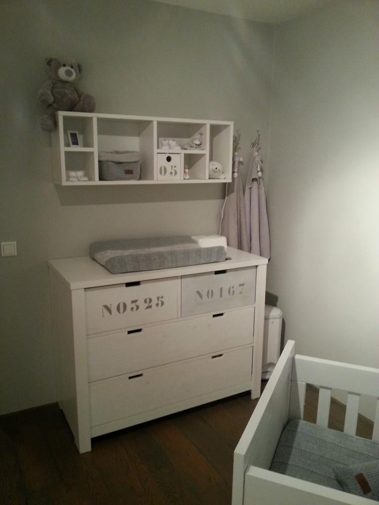 Babykamer Bopita Basic Wood commode+ledikant, Kinderen en Baby's, Kinderkamer | Commodes en Kasten, Gebruikt, Commode, Ophalen