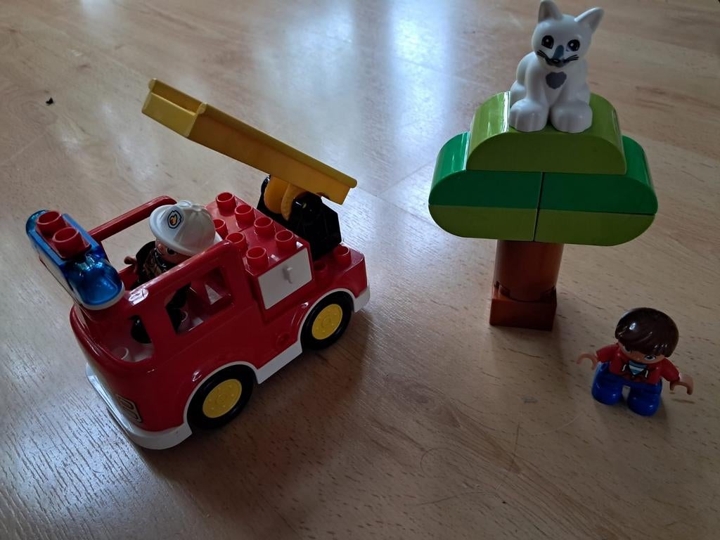 LEGO DUPLO Brandweertruck set - 10901 - ZGAN!, Ophalen of Verzenden, Zo goed als nieuw, Complete set, Duplo