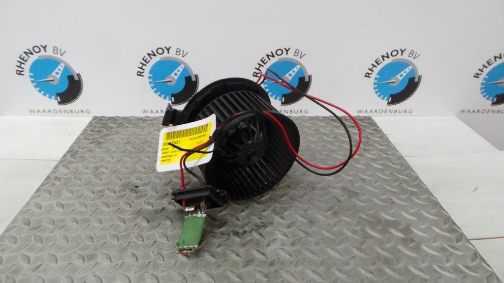 RENAULT TWINGO KACHELMOTOR 2011, Auto-onderdelen, Ophalen of Verzenden, Gebruikt, Stiba lid