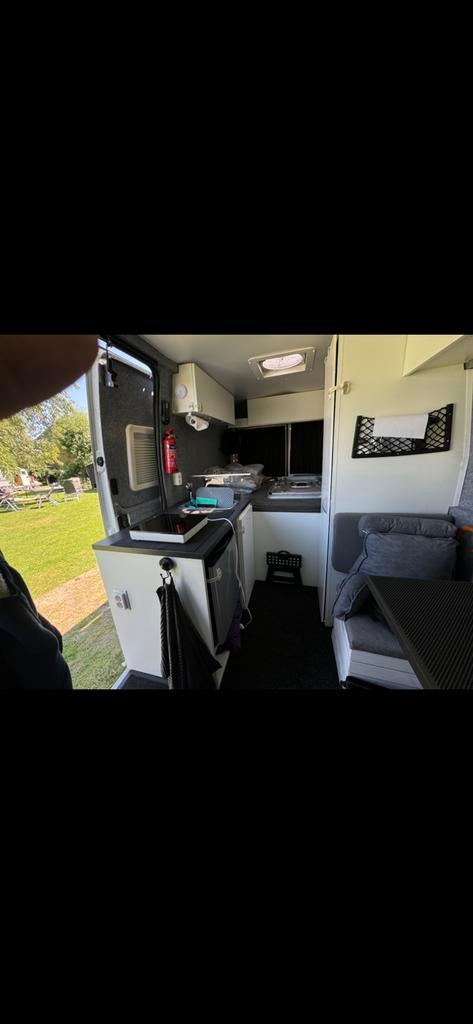 Mooie camper bus Renault Master automaat 2006, Overige merken, Chemisch toilet, Buscamper of Camperbus, Half-automaat