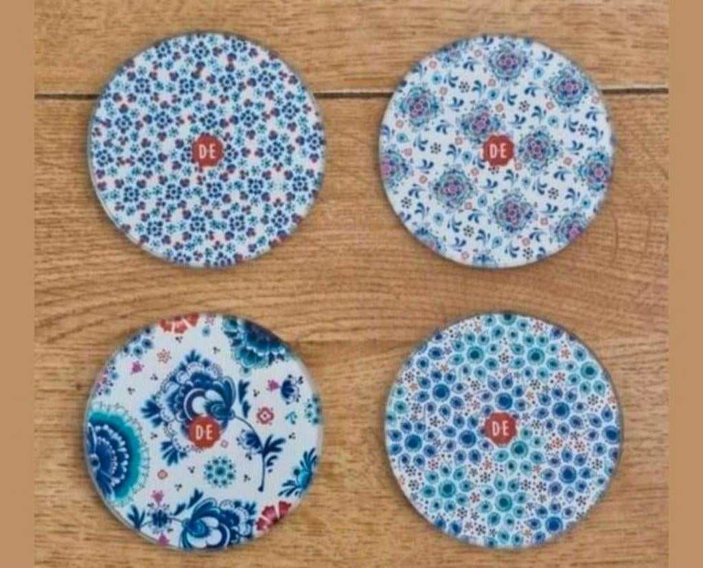 Vier Glazen onderzetters Hylper Heritage, Ophalen of Verzenden, Zo goed als nieuw, Glas of Kopje