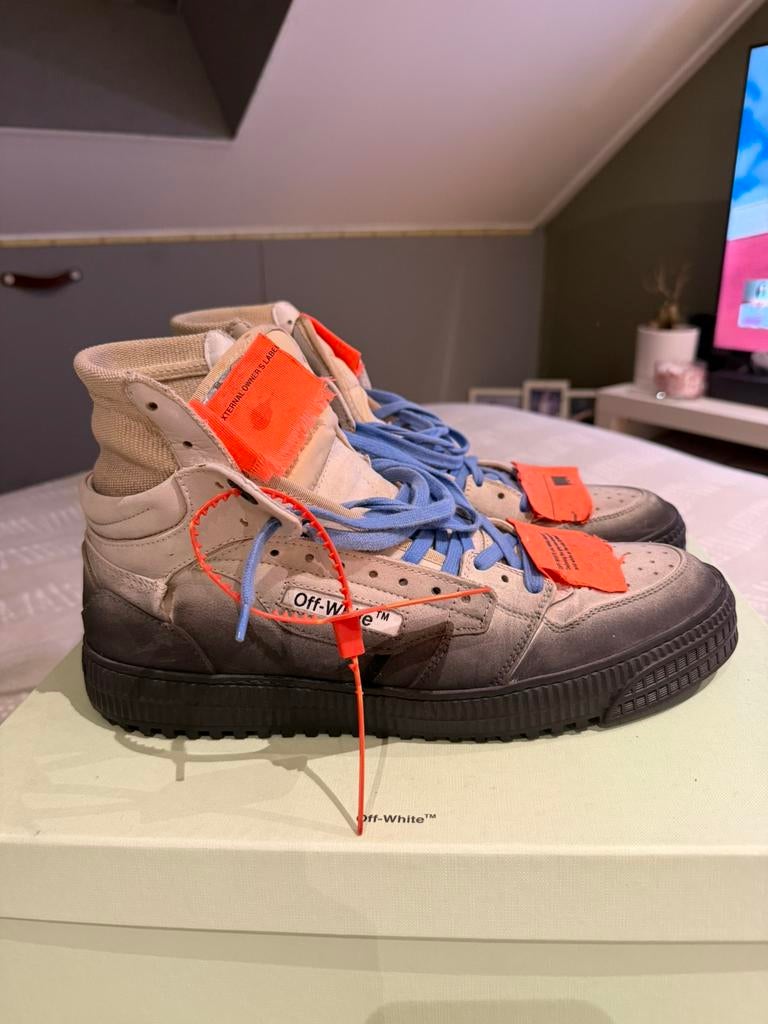 Off White off court 3.0, Kleding | Heren, Schoenen, Overige kleuren, Ophalen of Verzenden, Off white, Sneakers of Gympen
