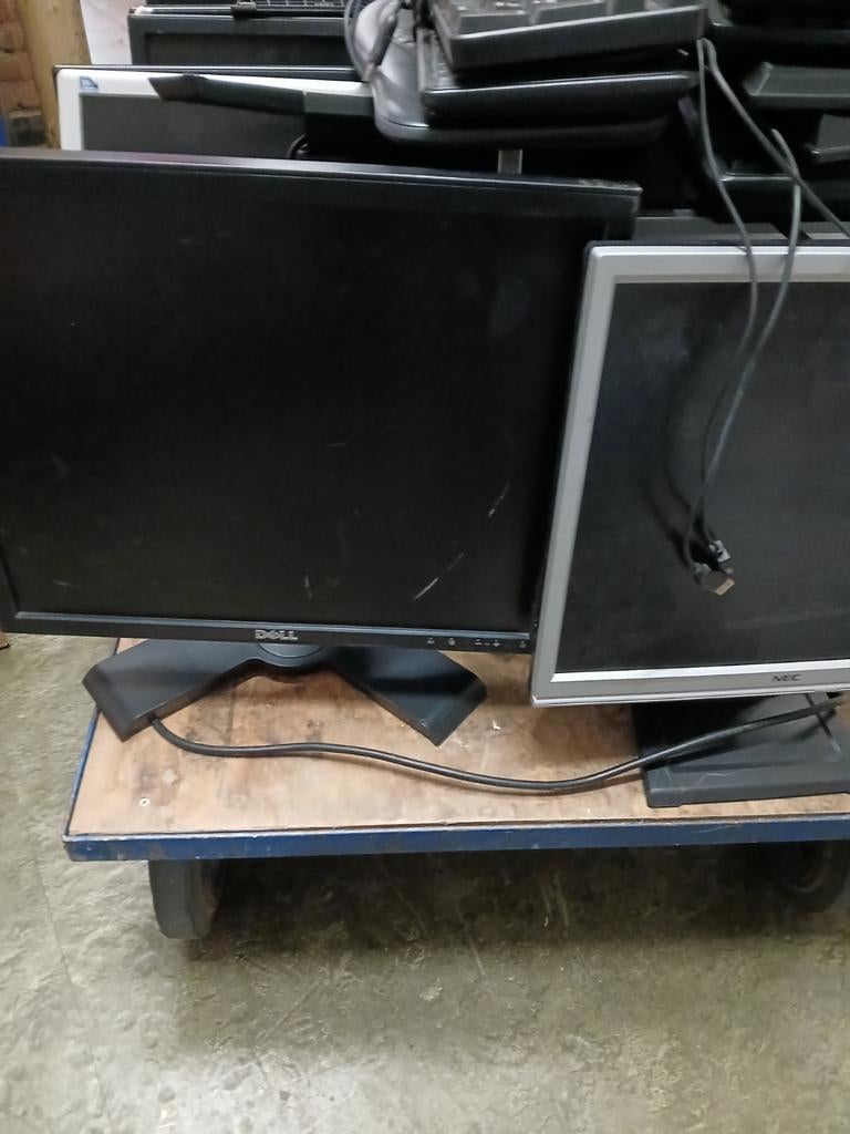 27 Beeldschermen - Scholenopruiming - Gouda, Computers en Software, Monitoren, Gebruikt, Full HD, Diverse, 60 Hz of minder