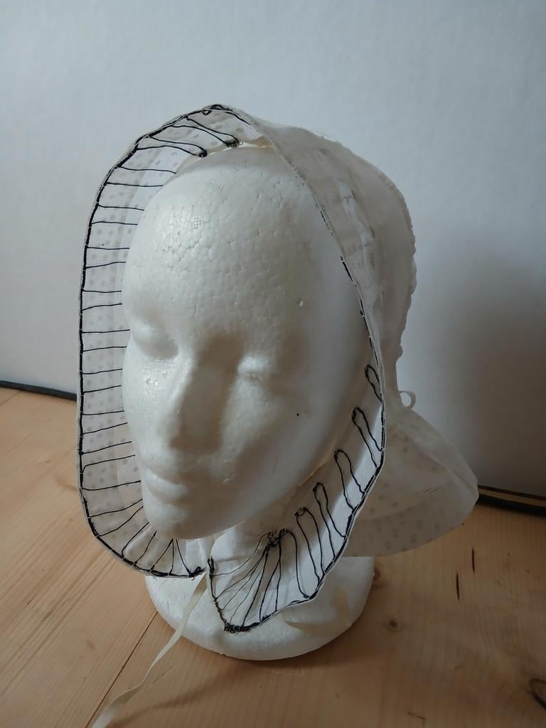 Klederdracht muts cadzand kleding Zeeland antiek oud streek, Ophalen