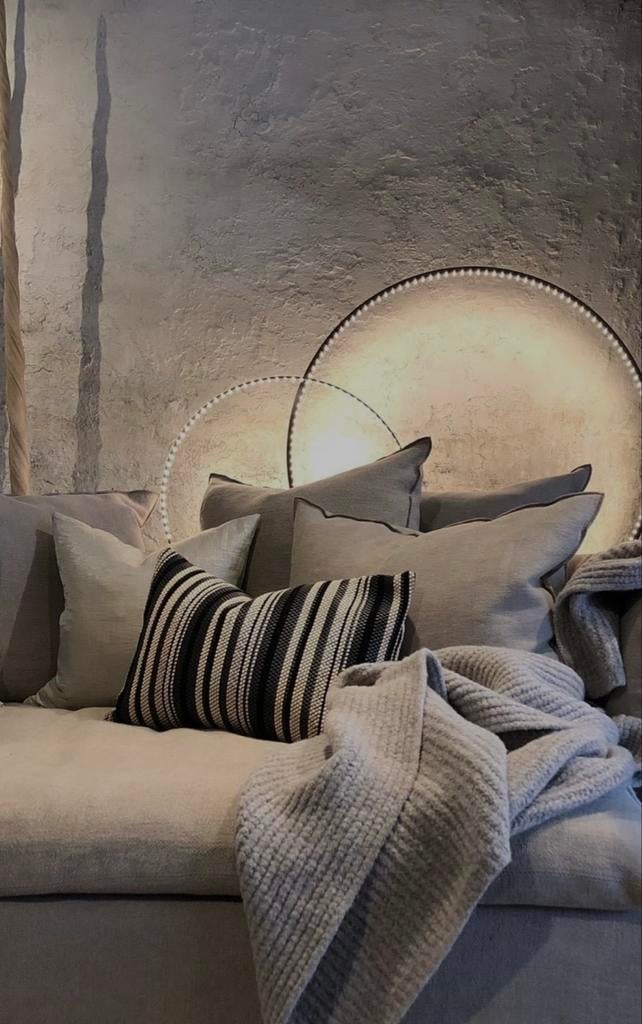 Elitis kussen van RAW Interiors Breda, Huis en Inrichting, Woonaccessoires | Kussens, Ophalen of Verzenden, Zo goed als nieuw