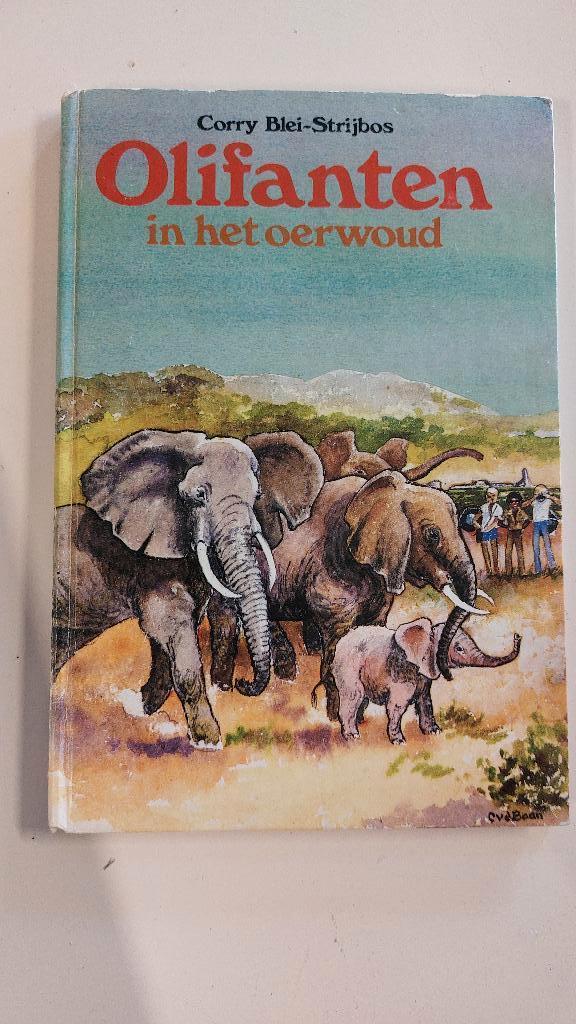 Olifanten in het oerwoud, Corry Blei-Strijbos, Boeken, Ophalen of Verzenden, Gelezen, Corry Blei-Strijbos