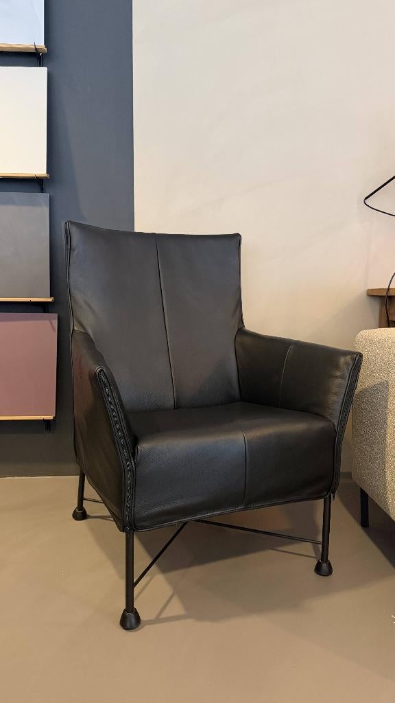 Montis Charly fauteuil herstofferen | Woonloods, Ophalen, Nieuw, Leer, 50 tot 75 cm