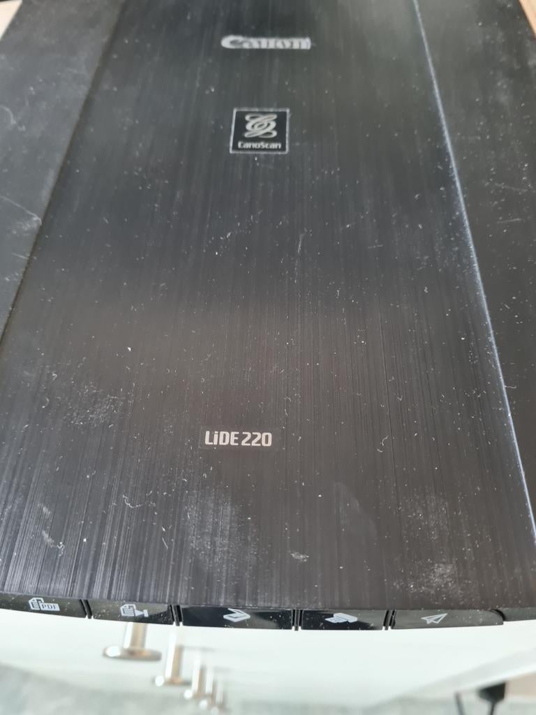Canon Lide 220 Flatbedscanner - Compact en Efficiënt, Computers en Software, Scanners, Gebruikt, Flatbedscanner, MacOS, Windows