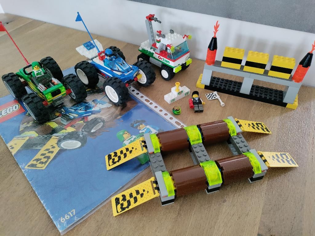 Vintage Lego - 6617 Tough Truck Rally & 6602 Scorpion Buggy, Ophalen of Verzenden, Gebruikt, Complete set, Lego