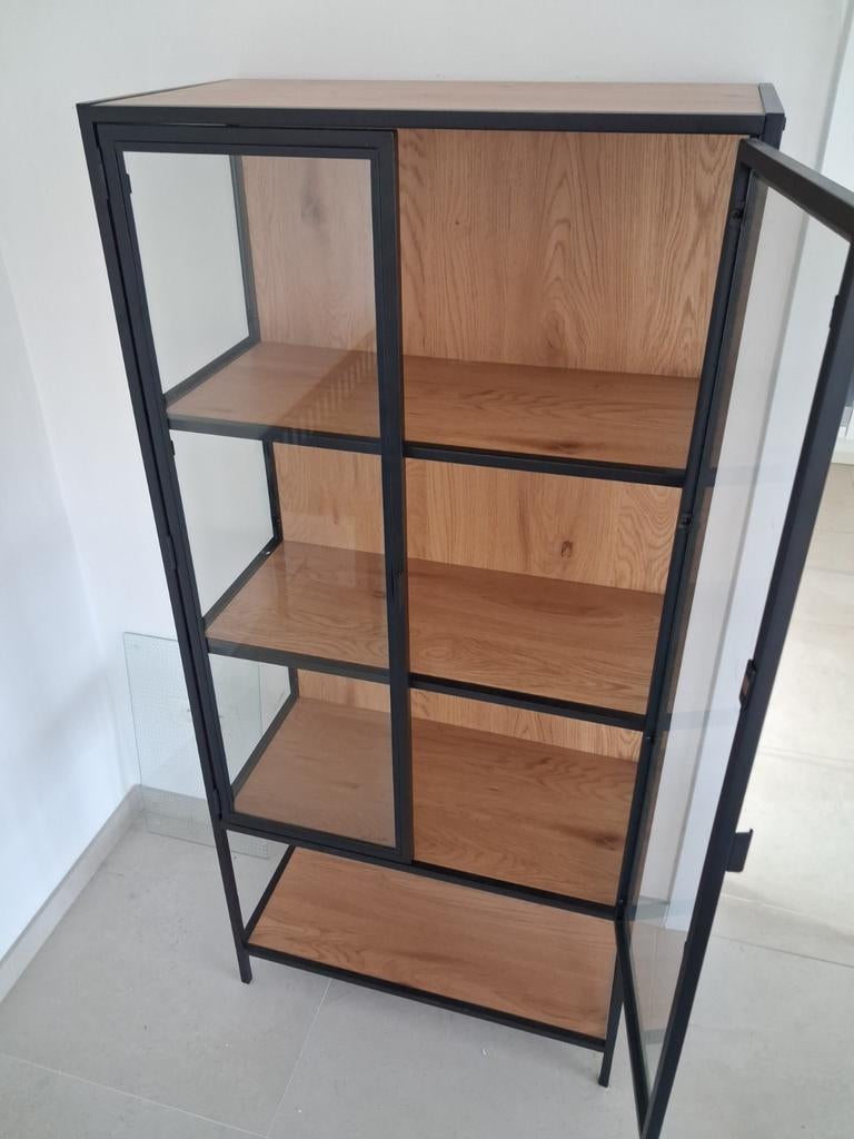 vitrine kast jysk, Huis en Inrichting, Ophalen, Zo goed als nieuw