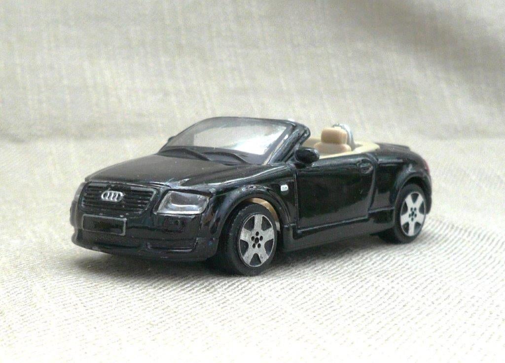 Maisto 1998 Audi TT Roadster 1/43., Ophalen of Verzenden, Zo goed als nieuw, Auto, Overige merken