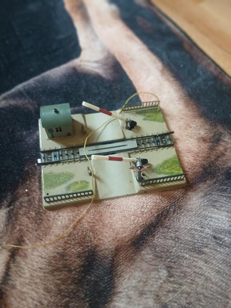 Overweg marklin.mrail, Hobby en Vrije tijd, Modeltreinen | H0, Wisselstroom, Gebruikt, Rails, Ophalen of Verzenden