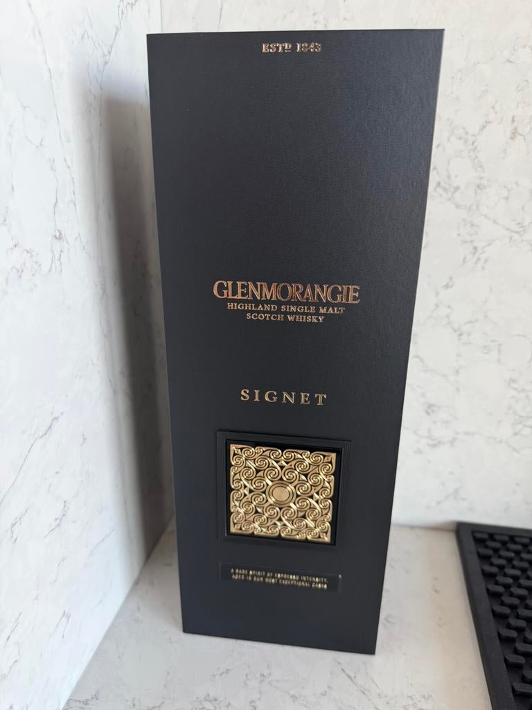 Glenmormagie Signet Wiskey lege fles en doos, Verzamelen, Ophalen of Verzenden, Zo goed als nieuw, Verpakking