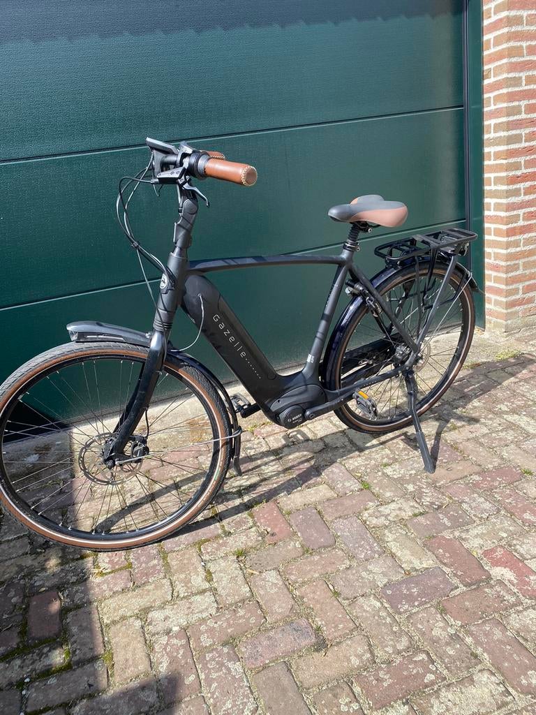 Gazelle elektrische heren fiets - 2022 - Zwart -500Watt accu, Fietsen en Brommers, Elektrische fietsen, Zo goed als nieuw, Gazelle