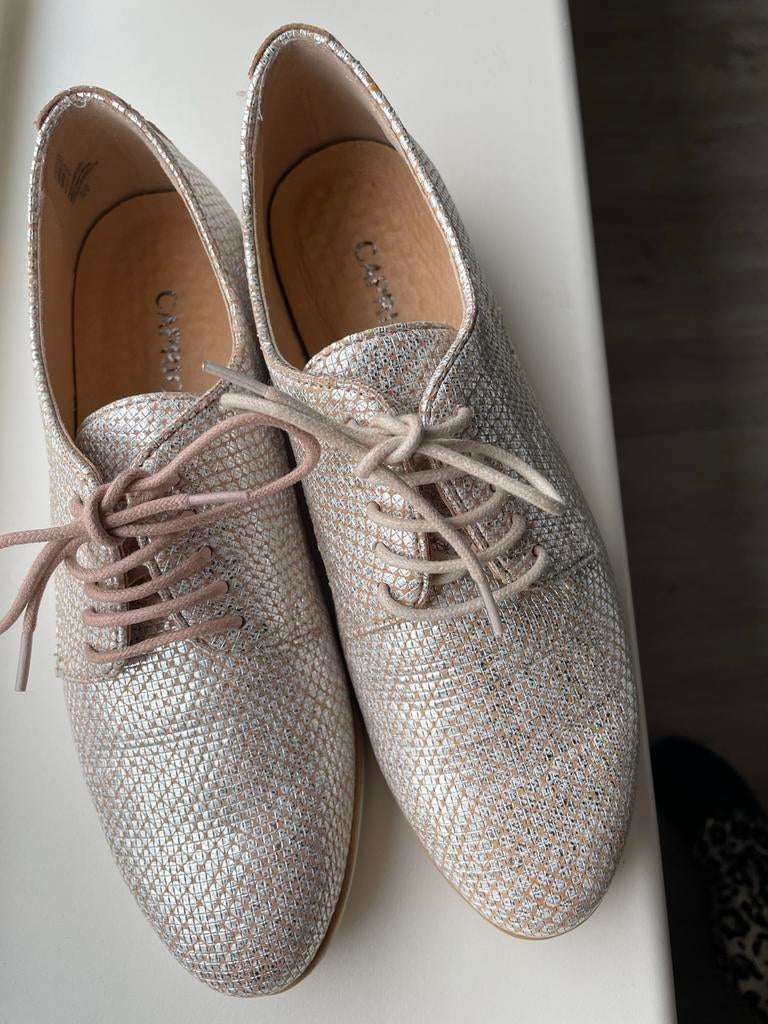 Caprice: leren Gouden veterschoenen dames 38, Schoenen met lage hakken, Overige kleuren, Ophalen of Verzenden, Zo goed als nieuw