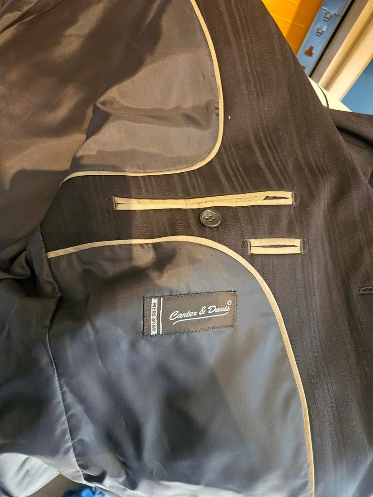 Bruin kostuum met subtiel streepje, Ophalen of Verzenden