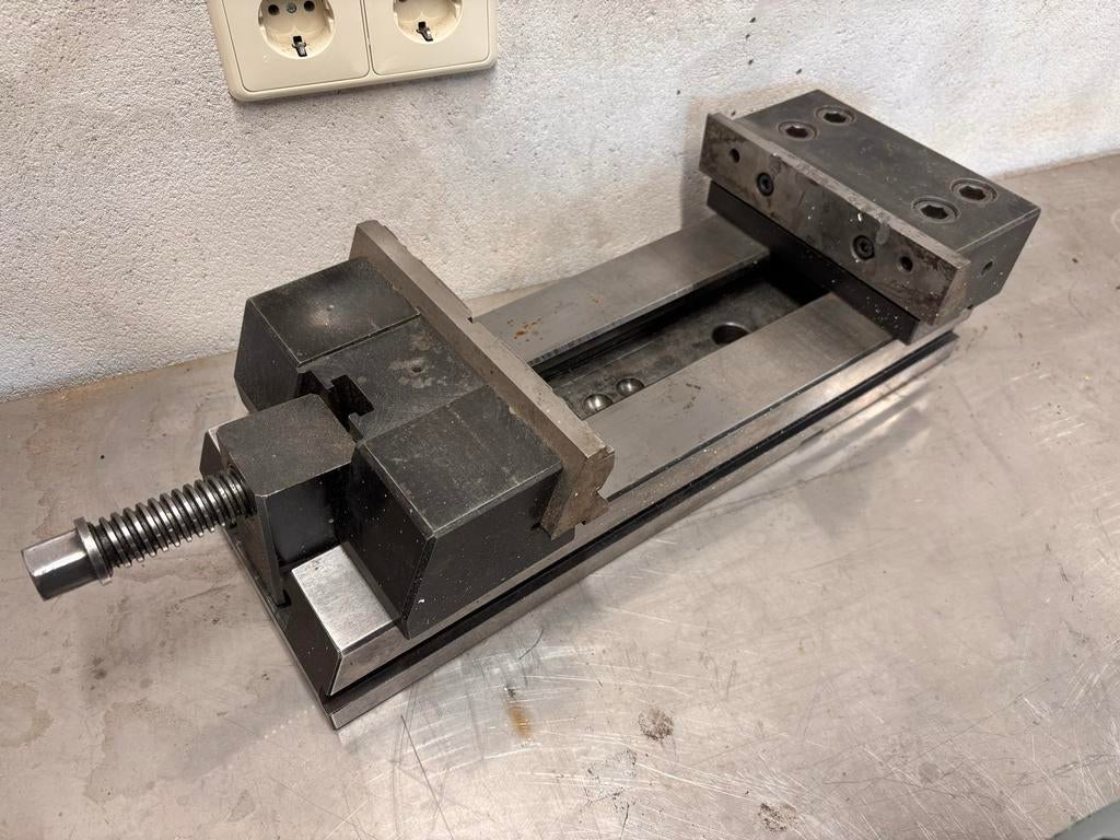 Te koop zware Machine klem, Ophalen, Gebruikt