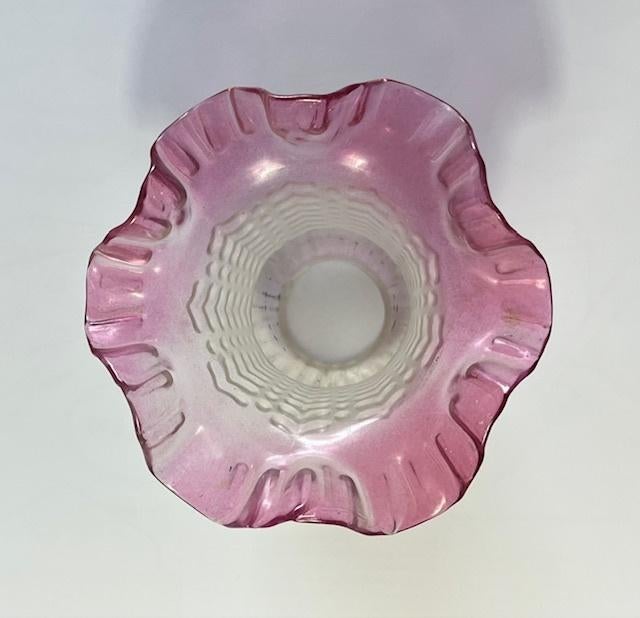 Vintage Frans gematteerd en roze glazen kapje, Ophalen of Verzenden, Zo goed als nieuw, Glas, Minder dan 50 cm