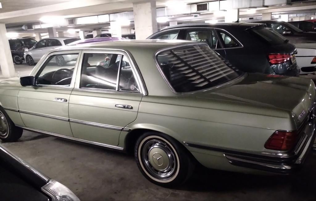 Mercedes Benz W116 350 SE 1974 LPG (GEEN INRUIL MOGELIJK), Auto's, Automaat, Achterwielaandrijving, Particulier, Sedan