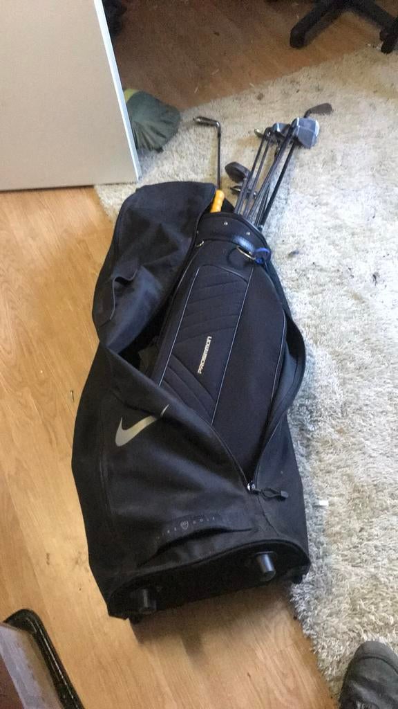 Golfset met tas, Sport en Fitness, Golf, Ophalen, Gebruikt, Set, Overige merken