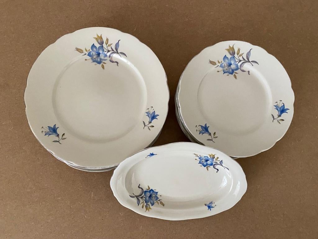 diverse overgebleven borden van Mosa uit de jaren 50, Ophalen of Verzenden, Gebruikt, Overige stijlen, Bord(en)