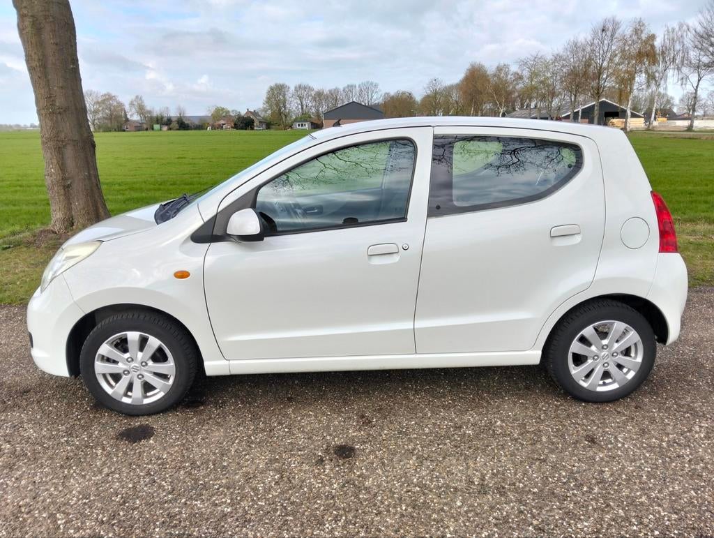 Suzuki Alto 1.0 Exclusive 2010, Voorwielaandrijving, 200 kg, 4 stoelen, Handgeschakeld