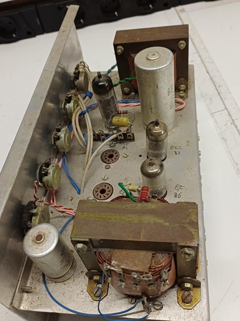 Buizenversterker zelfbouw - werking onbekend, Ophalen of Verzenden, Versterker