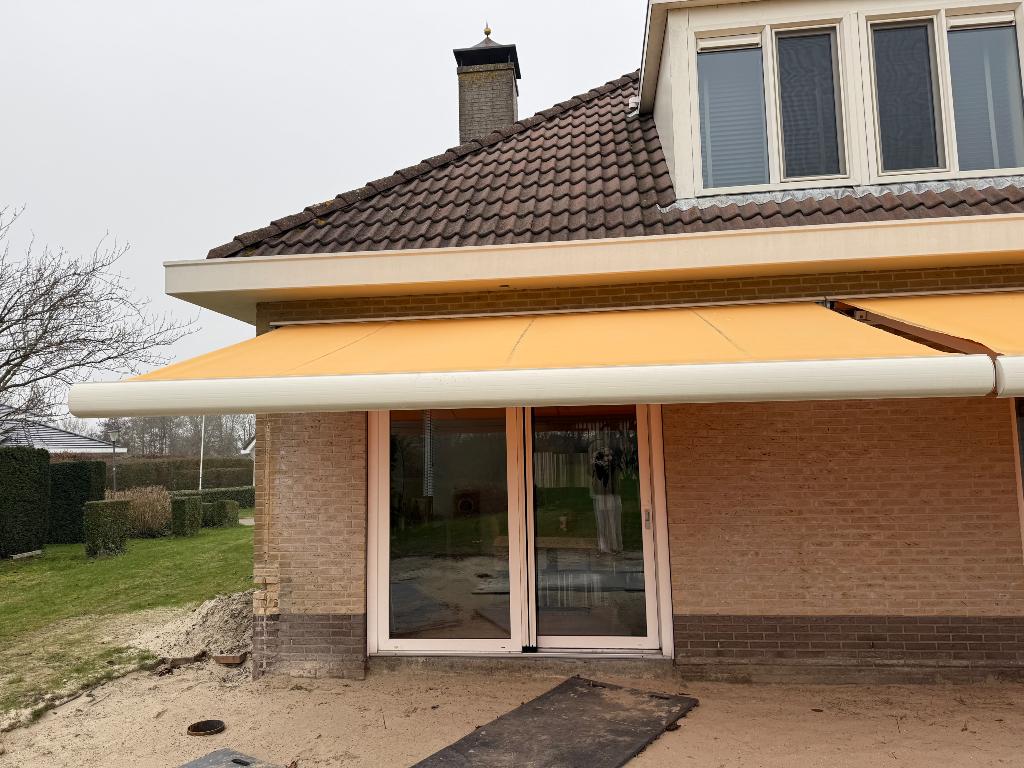 Knikarmscherm, Tuin en Terras, Zonneschermen, Ophalen, Gebruikt, Elektrisch, 150 tot 300 cm