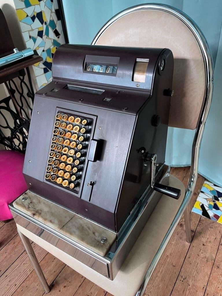 Vintage oude antieke kassa Hugin, werkend en decoratief, top, Antiek en Kunst, Antiek | Kantoor en Zakelijk, Ophalen
