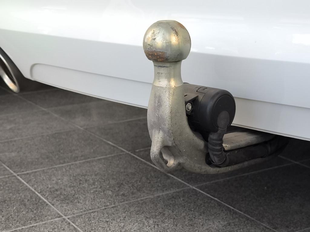 BMW 3 Serie Touring 320i Business Edition 1e-Eig. & Dealer-O, Auto's, BMW, Gebruikt, Euro 6, 4 cilinders, Wit