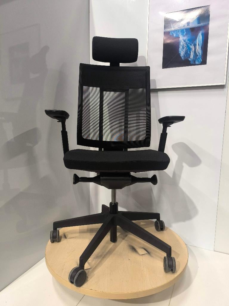 Profim  Ergonomische stoel / werkstoel / stoel, 13 stuks, Gebruikt, Zwart, Ophalen of Verzenden, Bureaustoel