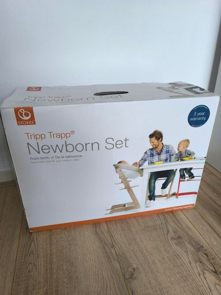 Stokke Tripp Trapp Newbornset + accessoires, Kinderen en Baby's, Ophalen of Verzenden, Gebruikt, Meegroeistoel, Afneembaar eetblad