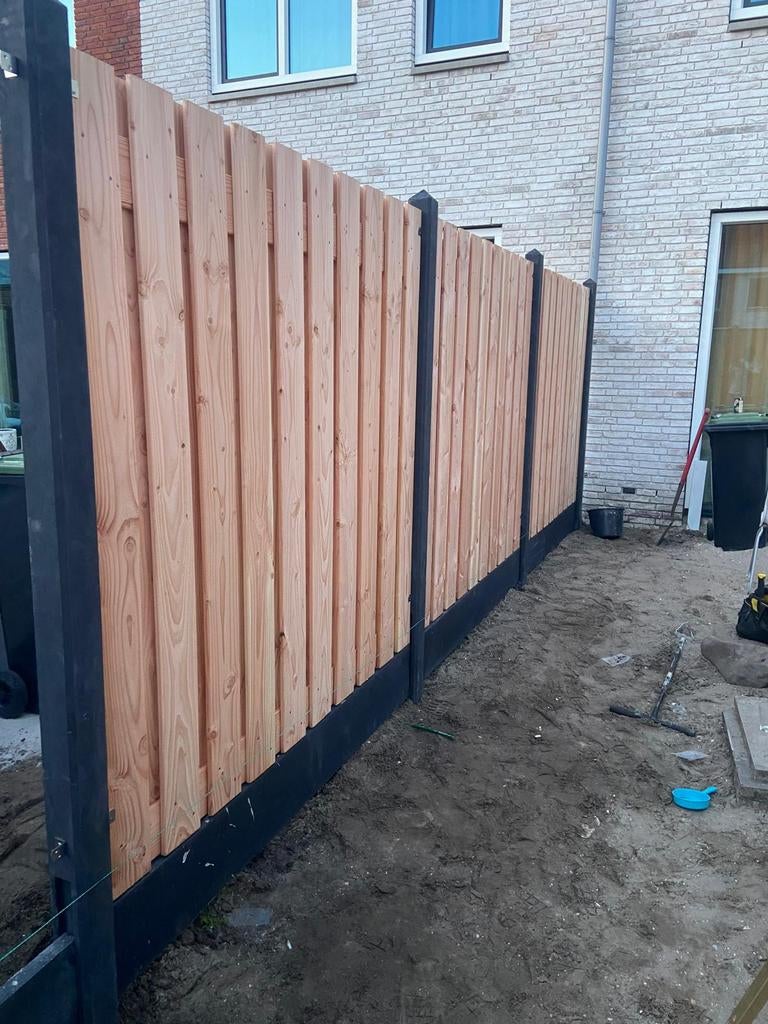 Schutting laten plaatsen? Wij doen het voor u!, Tuin en Terras, Schuttingen, Ophalen, 1 tot 2 meter, Minder dan 3 meter, Nieuw