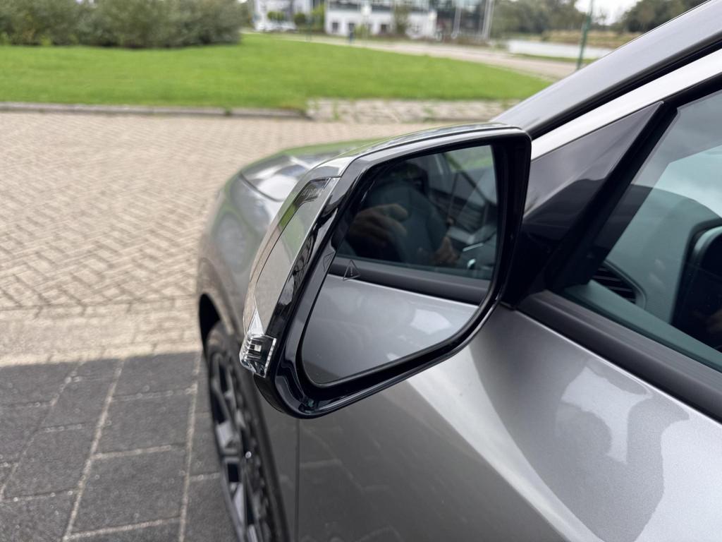 Kia Niro 1.6 GDi Hybrid ExecutiveLine , 18 inch lichtmetalen, 1374 kg, Euro 6, 129 pk, 23 km/l