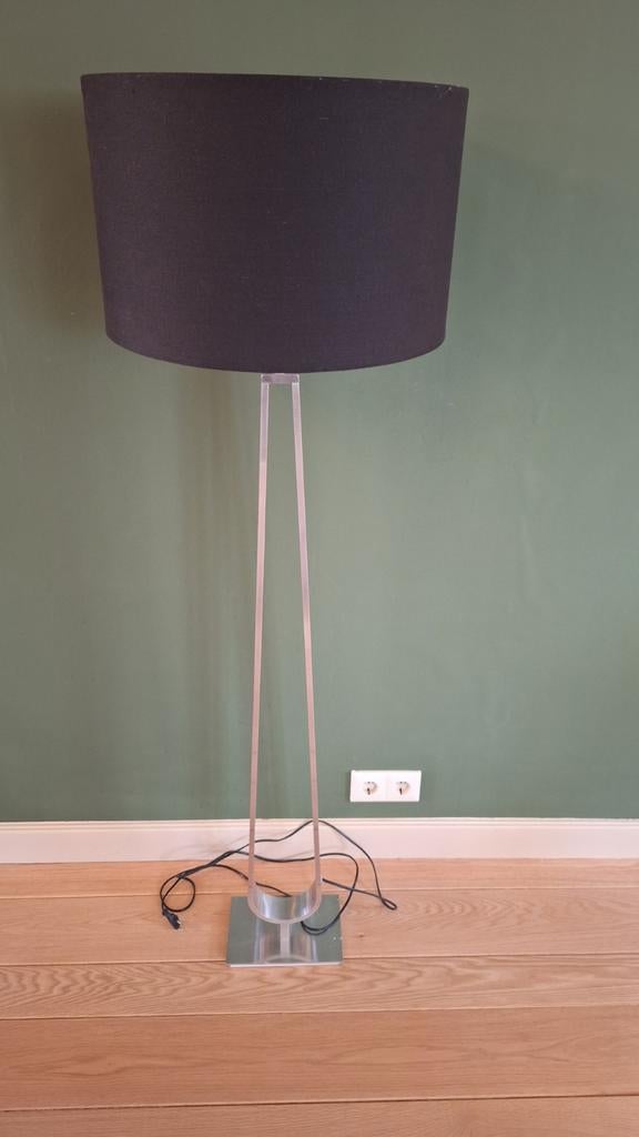 Klabb lamp ikea, Ophalen