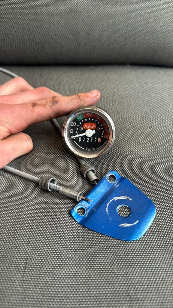 45mm Km teller o.a. puch, met bev. plaatje en kabel, Ophalen of Verzenden, Gebruikt, Koplamp