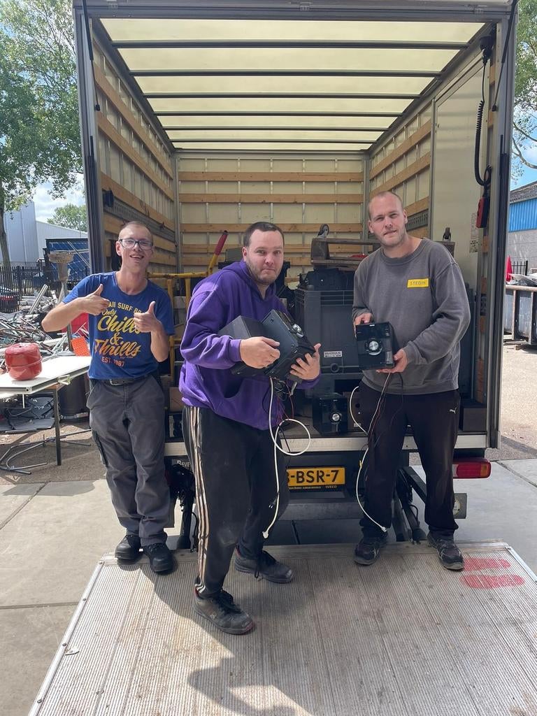 Oud ijzer gratis opgehaald en elektrisch apparaten, Doe-het-zelf en Verbouw, Ophalen, Nvt, Nvt, Nvt