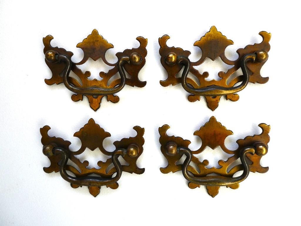 Vier messing ladegrepen / kastbeslag in Engelse stijl, Ophalen of Verzenden