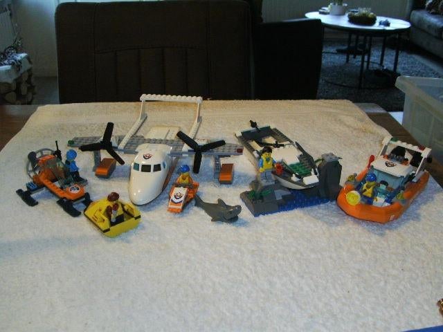 Lego City Rescue, Kinderen en Baby's, Speelgoed | Duplo en Lego, City, Lego, Ophalen of Verzenden, Zo goed als nieuw