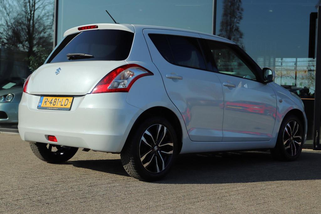 SUZUKI SWIFT 1.2 COMFORT EASSS X-TRA | CARPLAY | CRUISE | ST, Auto's, Voorwielaandrijving, Euro 5, Stof, Gebruikt